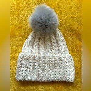 Faux Fur Pom Beanie - NWOT - Women's S/M